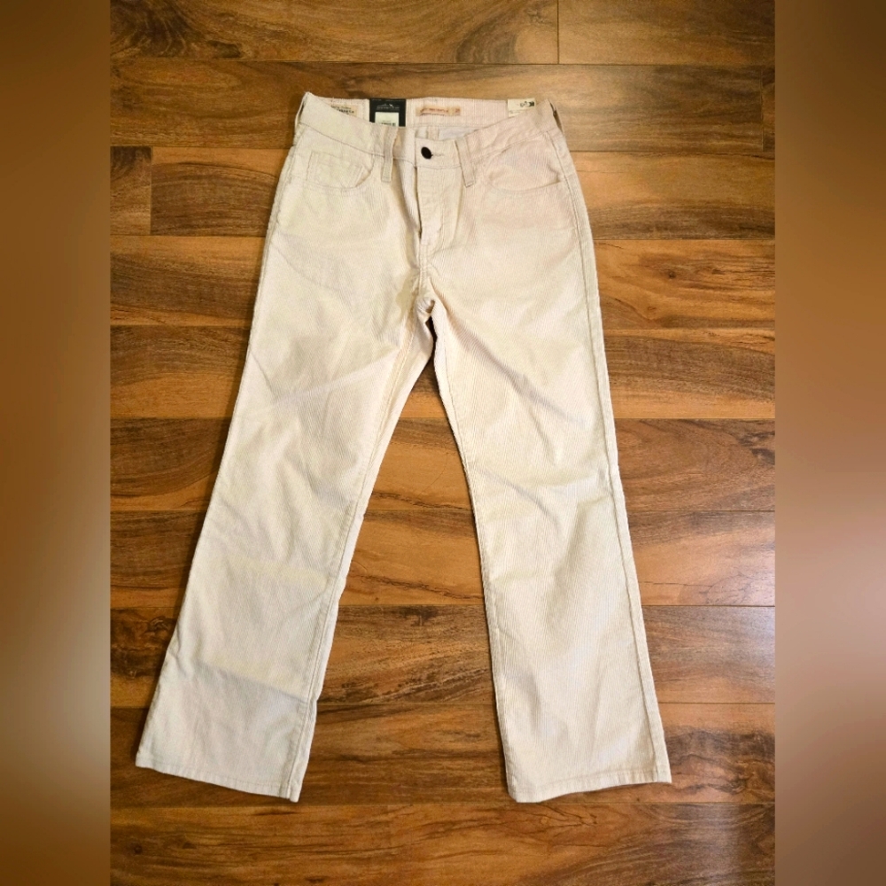 Levis Pants Womens 26 X 27 Corduroy Middy Ankle Bootcut Cream NWT